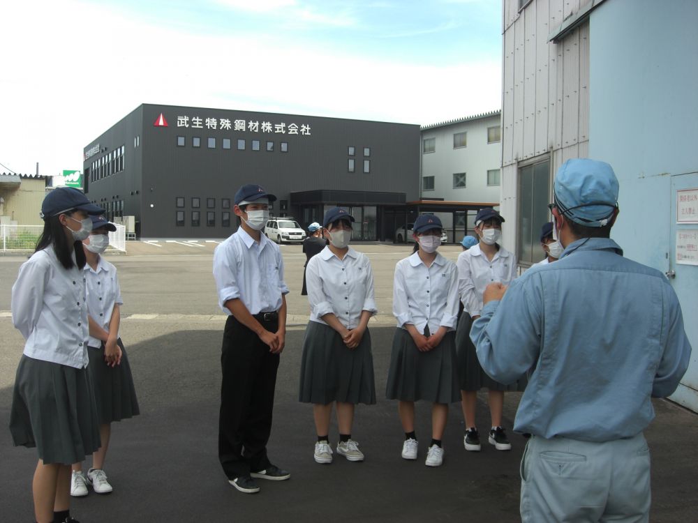 武生東高等学校 Hino・Quest(【2022年度1年生】産官学連携③(企業探究訪問)として,越前市の企業4社を訪問し,自ら設定した探究テーマの検証を行いました。)