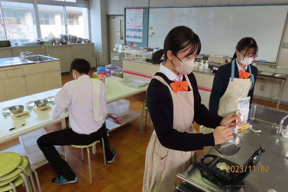 武生東高等学校 Hino・Quest(【2023年度2年生】理数探究基礎?化学の実験?いいえ。地域学です。(2年:越前そばチーム))