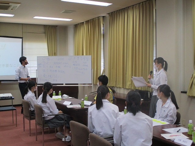 武生東高等学校 Hino・Quest(【2022年度1年生】産官学連携③(企業探究訪問)として,越前市の企業4社を訪問し,自ら設定した探究テーマの検証を行いました。)