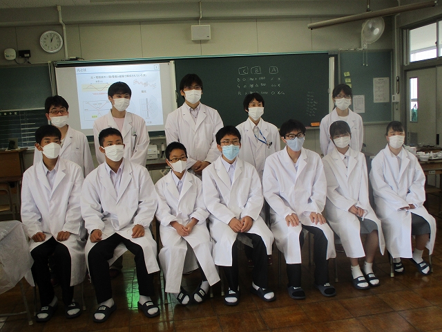 武生東高等学校 Hino・Quest(【2022年度1年生】産官学連携④サイエンス講座として,福井工業大学から教授を招いて,生物系・化学系の2講座で実験を行いました。)